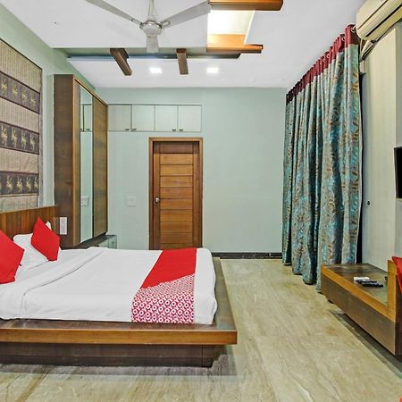 Hotel O Kalkaji Delhi New Delhi Eksteriør billede